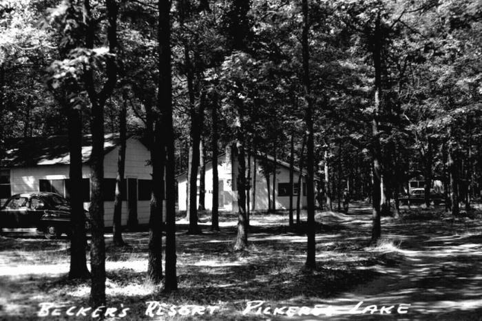 Bitely Michigan Beckers Resort Pickeral Lake (newer photo)